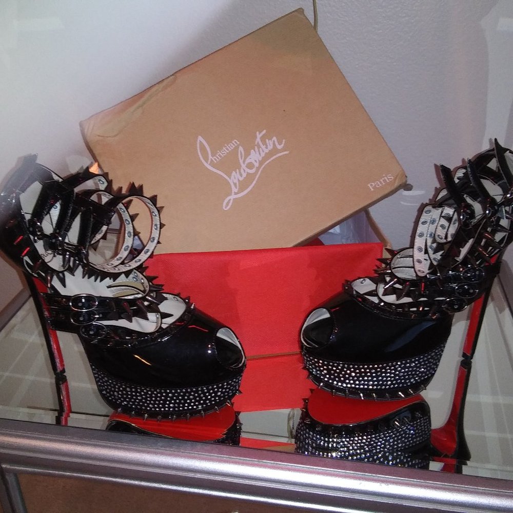 Christian Louboutin Platform Heels Size 41